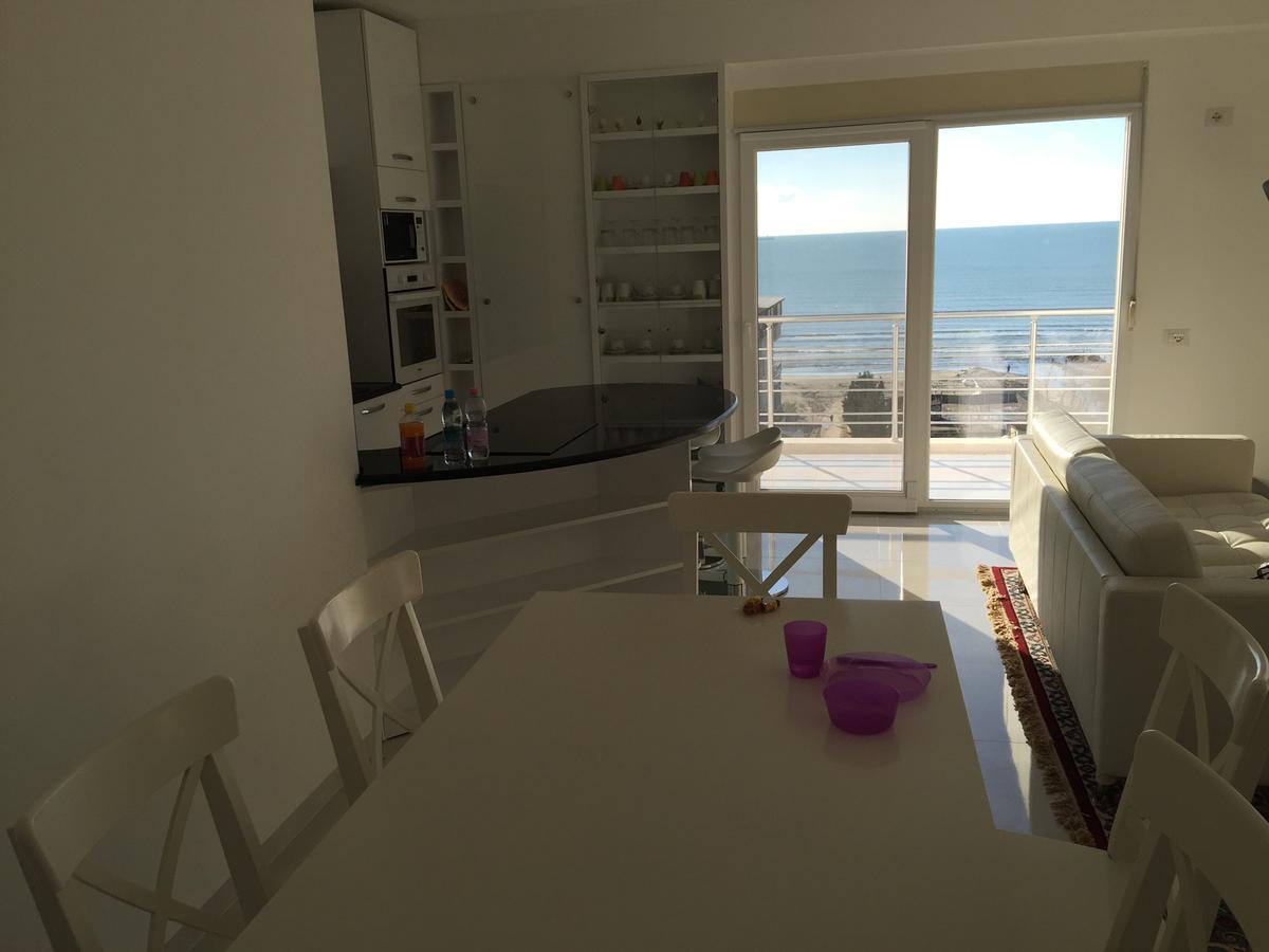 Alba Luxury Apartment Durrës Exteriör bild